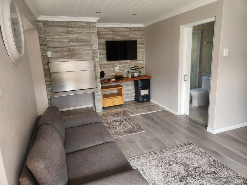To Let 3 Bedroom Property for Rent in Herolds Bay Western Cape